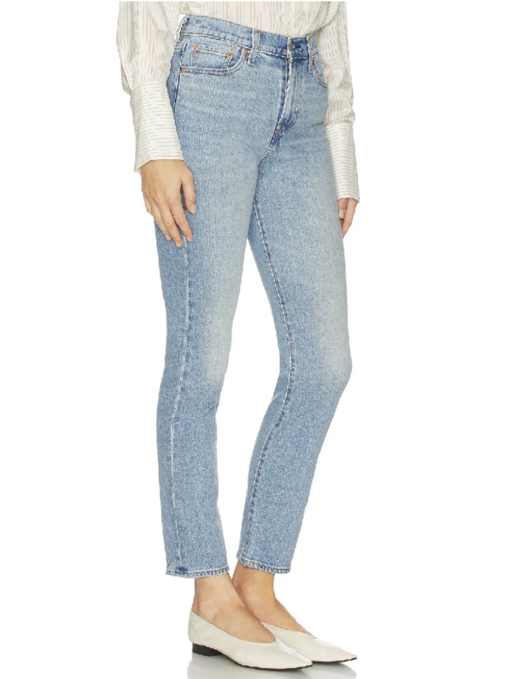 Levi's Wedgie Slim Straight Jeans - Picture 2 of 10